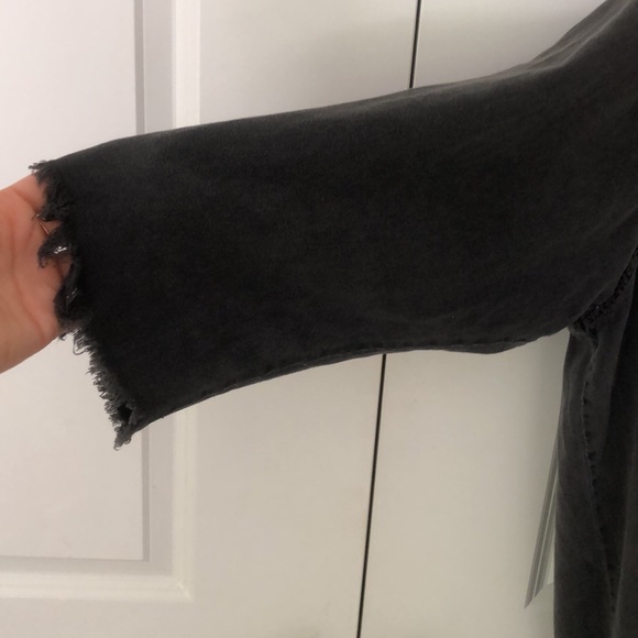 Vintage Levi’s 100% cotton button up - Picture 4 of 10